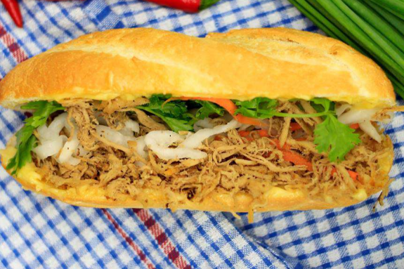 Bánh Mì Gà