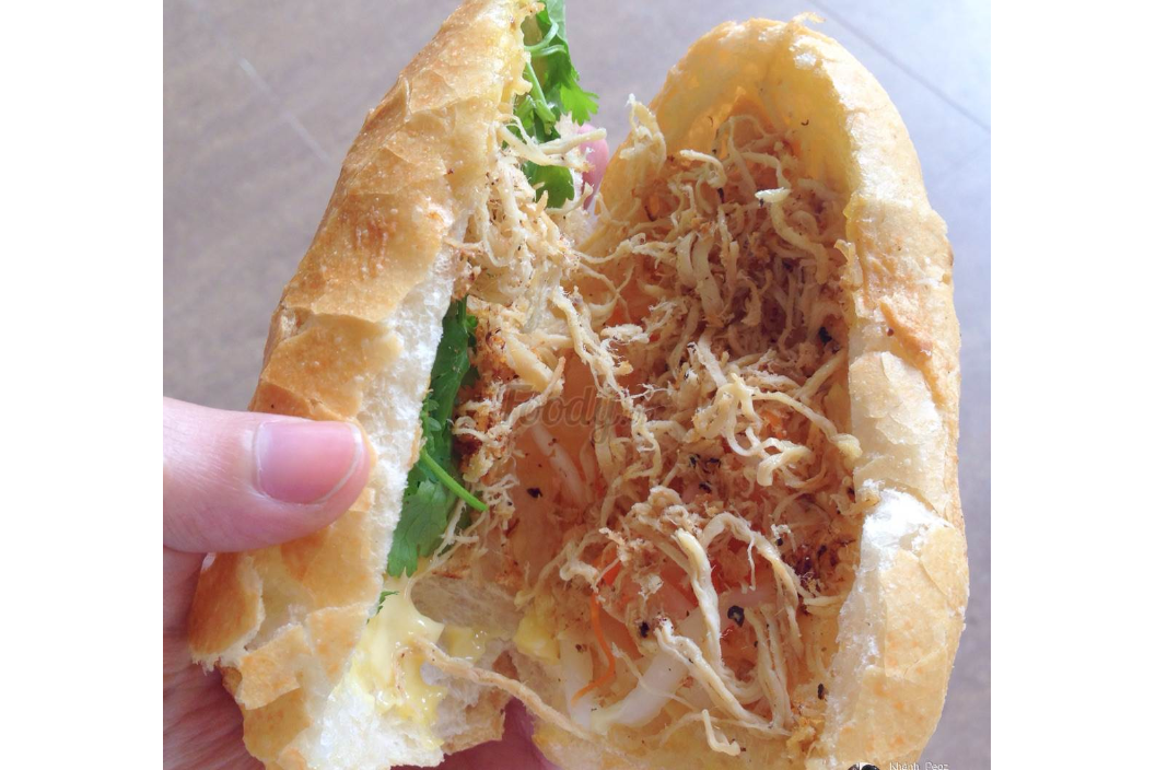 Bánh Mì Gà