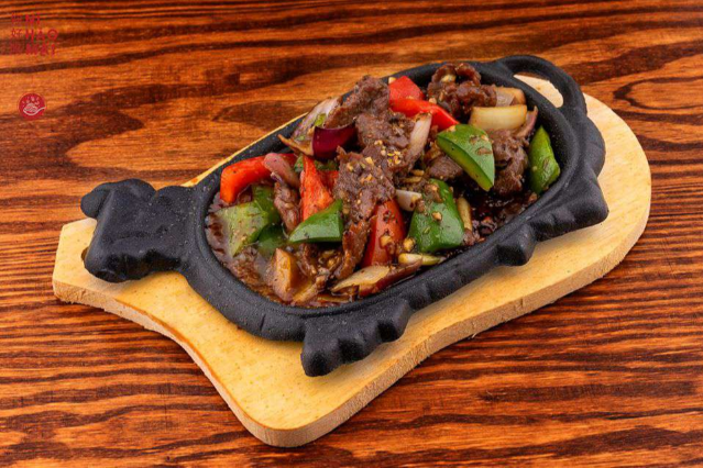 Bò Áp Chảo Mông Cổ