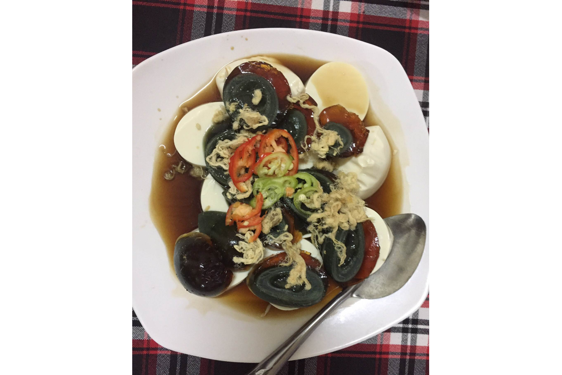 Trứng Bách Thảo