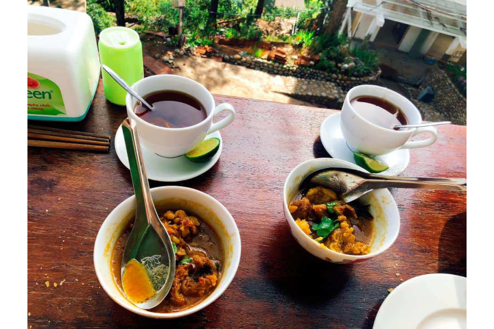 Bò Kho, Trà Lipton