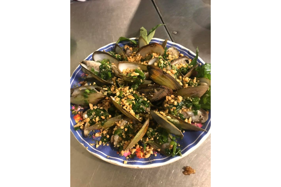 Ngao Nướng Mỡ Hành