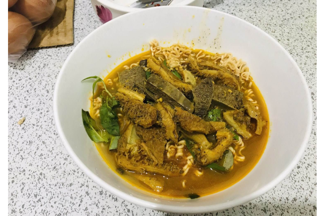 Mì Tôm Phá Lấu