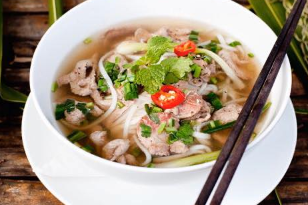 Phở Tái Gân