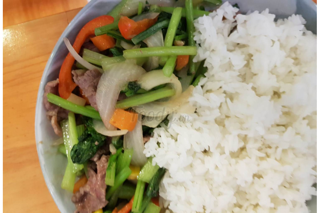 Cơm Bò Xào Rau Củ