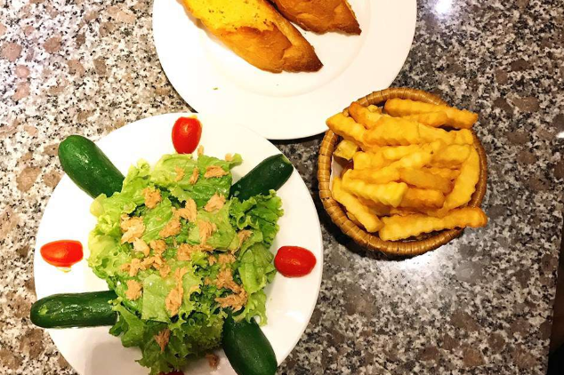 Salad, Khoai Tây Chiên