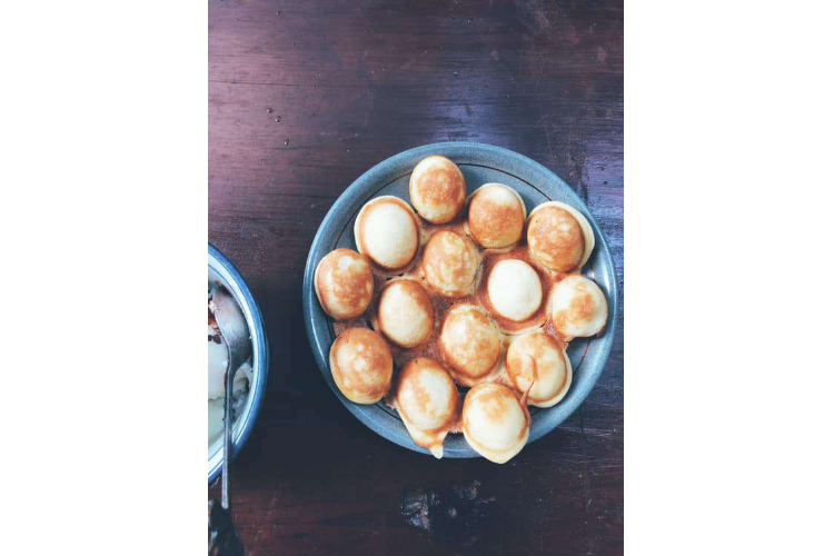 Bánh Trứng Gà Non