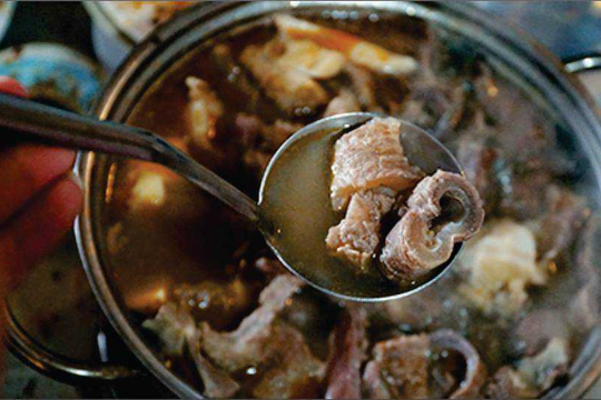 Lẩu Bò Xáo Da