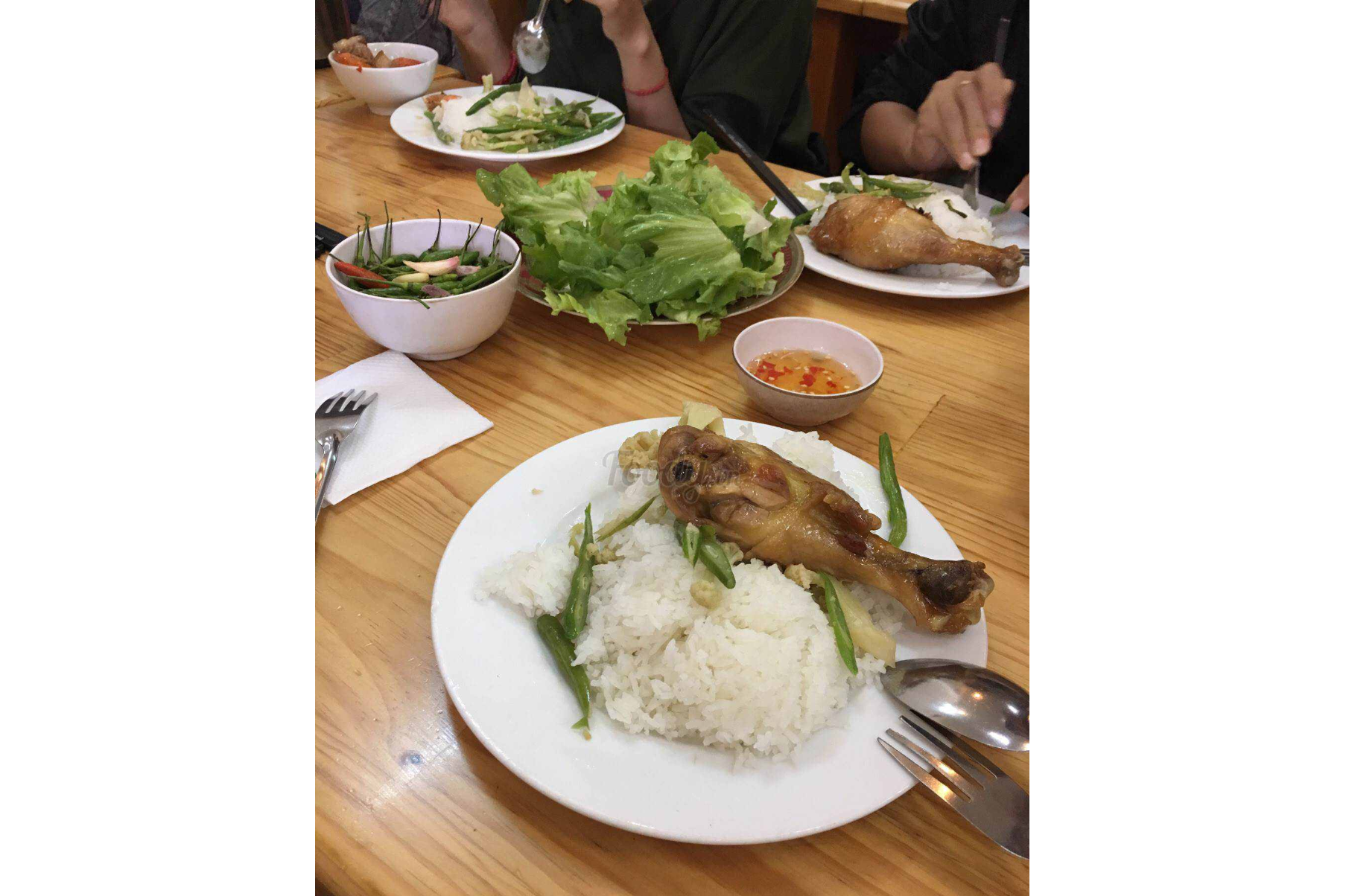 Cơm Đùi Gà