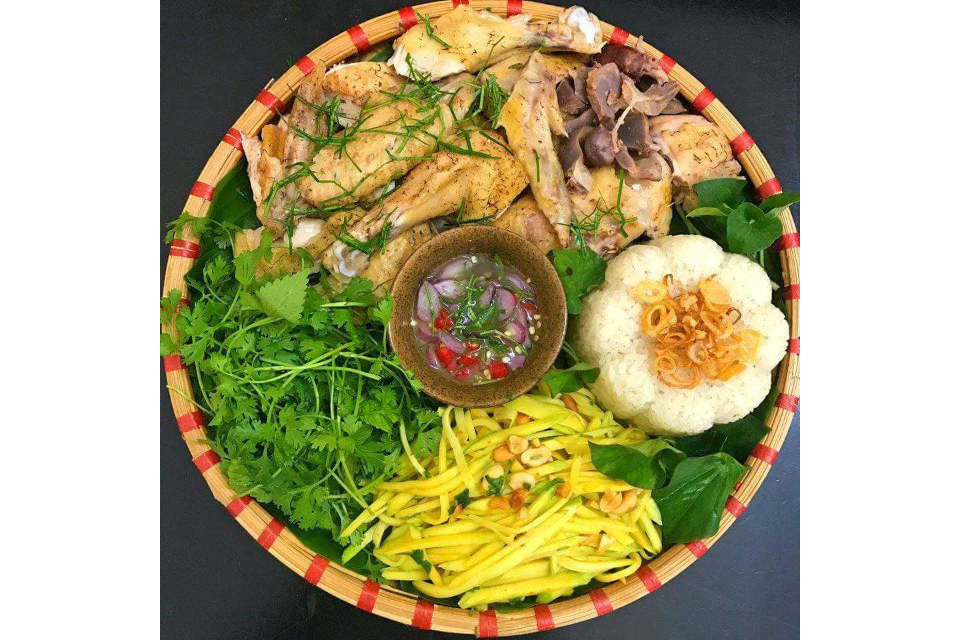 Gà Lên Mâm