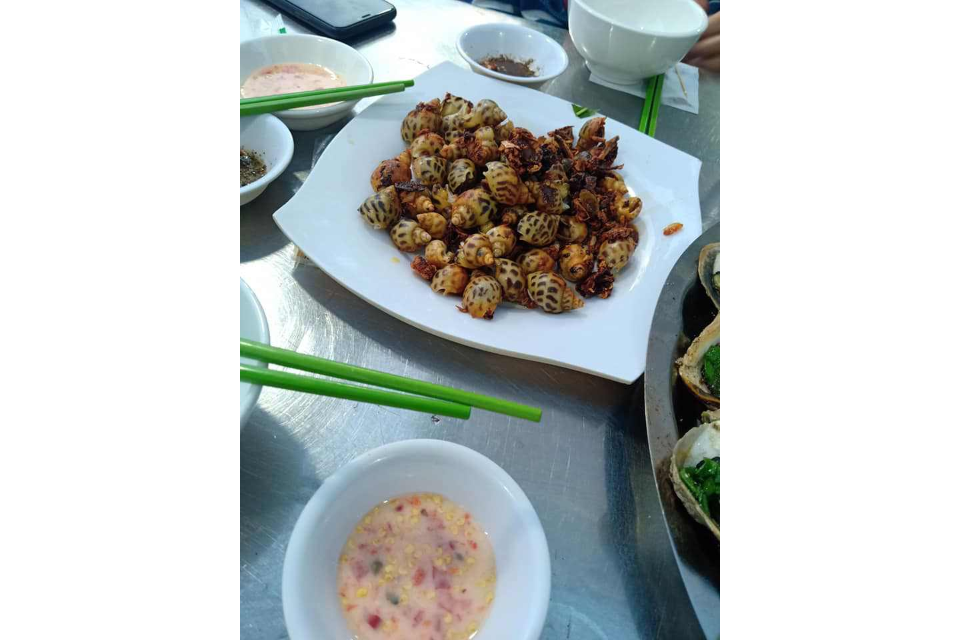 Ốc Hương Cháy Tỏi