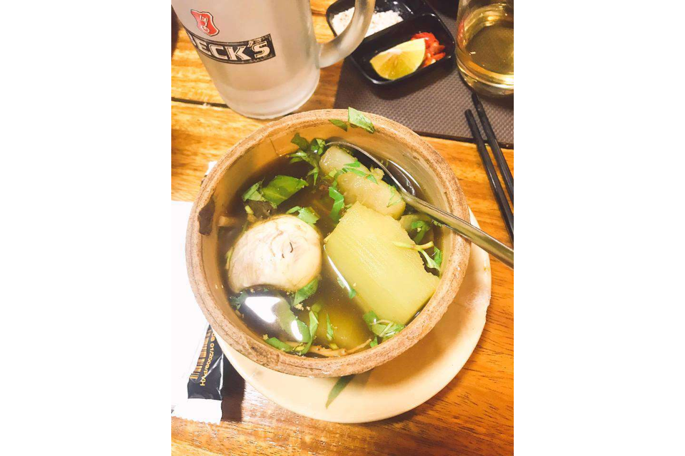 Trứng Lộn Chui Bầu