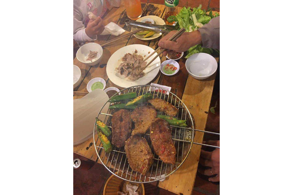 Bò Nướng