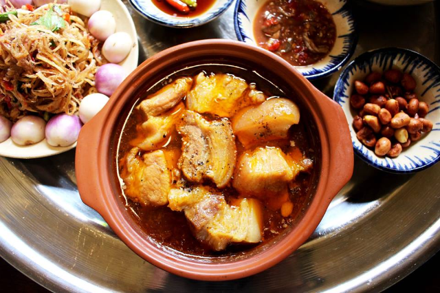 Thịt Kho Tộ
