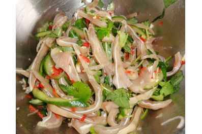 Gỏi Tai Heo