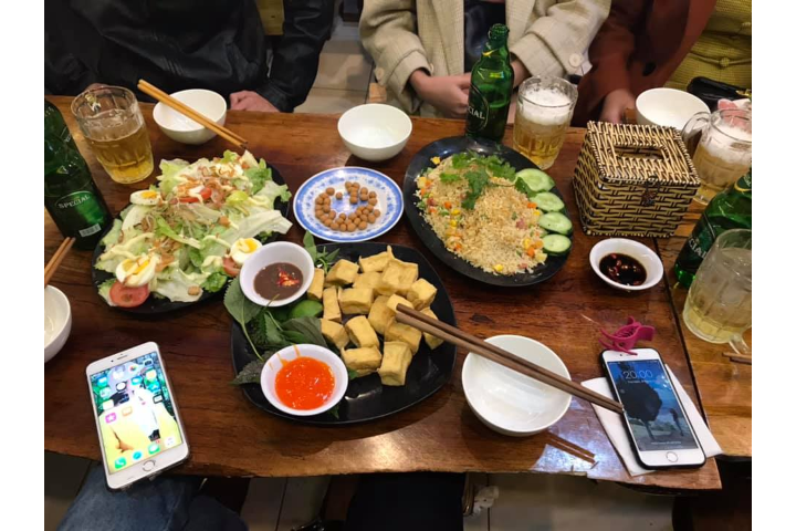Cơm Chiên, Đậu Hủ Chiên, Salad Trộn