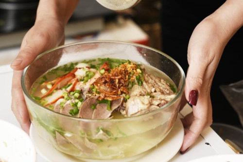 Hủ Tiếu Nam Vang( Tôm, Xương)