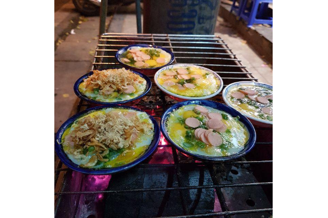 Trứng Chén Nướng (Xúc Xích, Chà Bông)