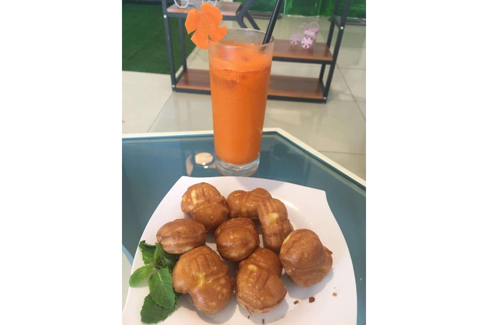 Bánh ChiChiKo, Nước Ép Cà Rốt