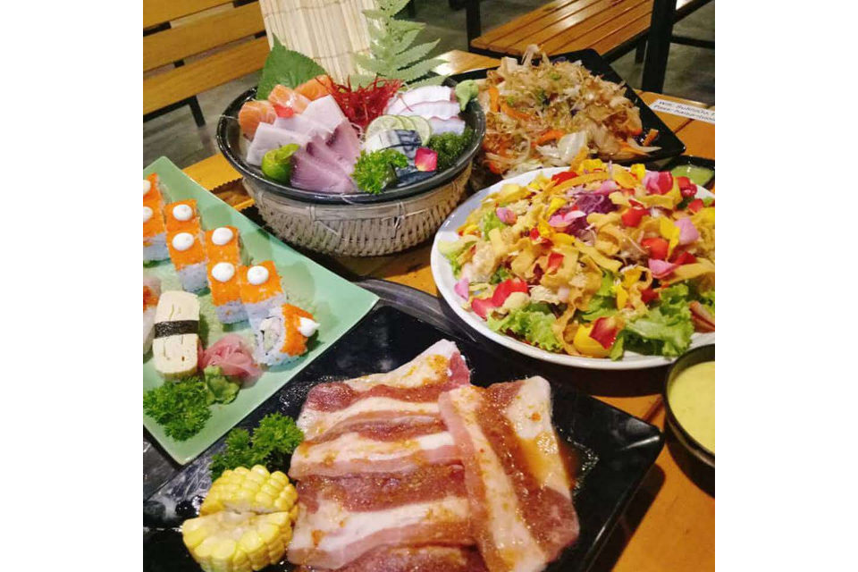 Sushi Cá, Mì Xào, Gỏi, Thịt Ba Chỉ Nướng