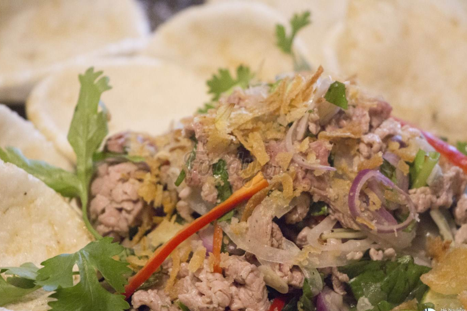 Bò Tái Chanh