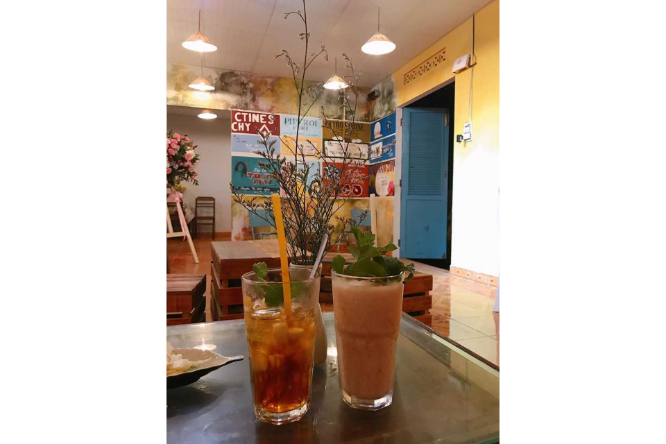 Trà Đào, Sinh Tố Dâu