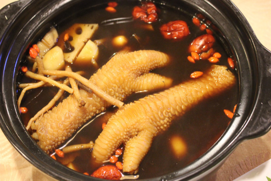 Chân Gà Tiềm Thuốc Bắc