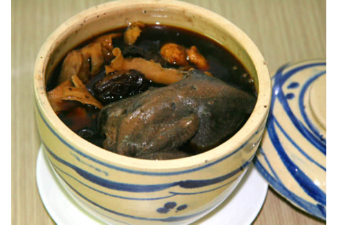 Gà Tiềm Thuốc Bắc