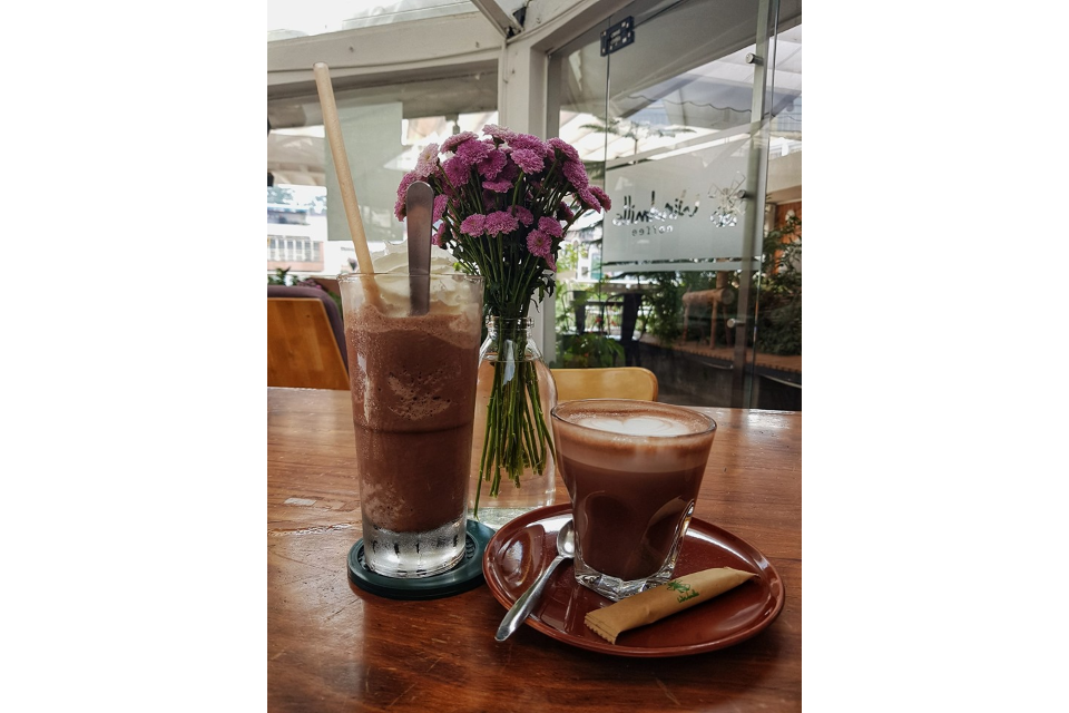 Cappuccino Và CaCao Sữa
