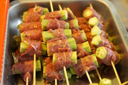Thịt Cuộn Đậu Bắp