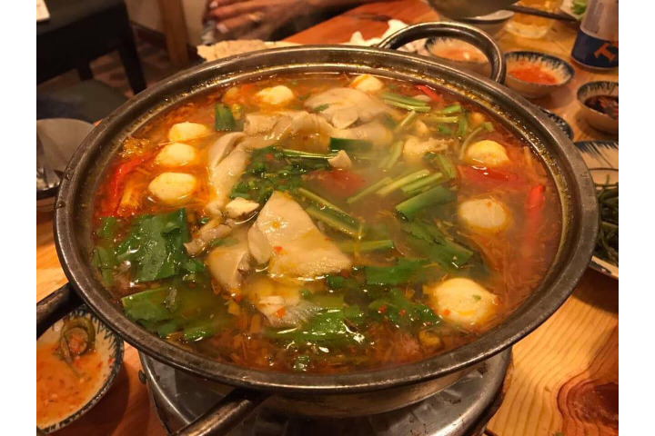 Lẩu Mực Nhúng