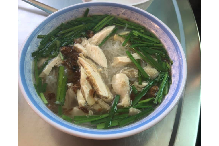 Hủ Tiếu Thịt Gà