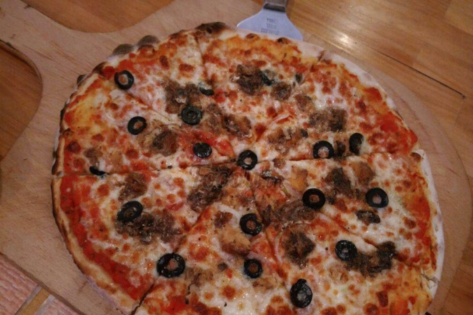 Pizza Cá Nấm