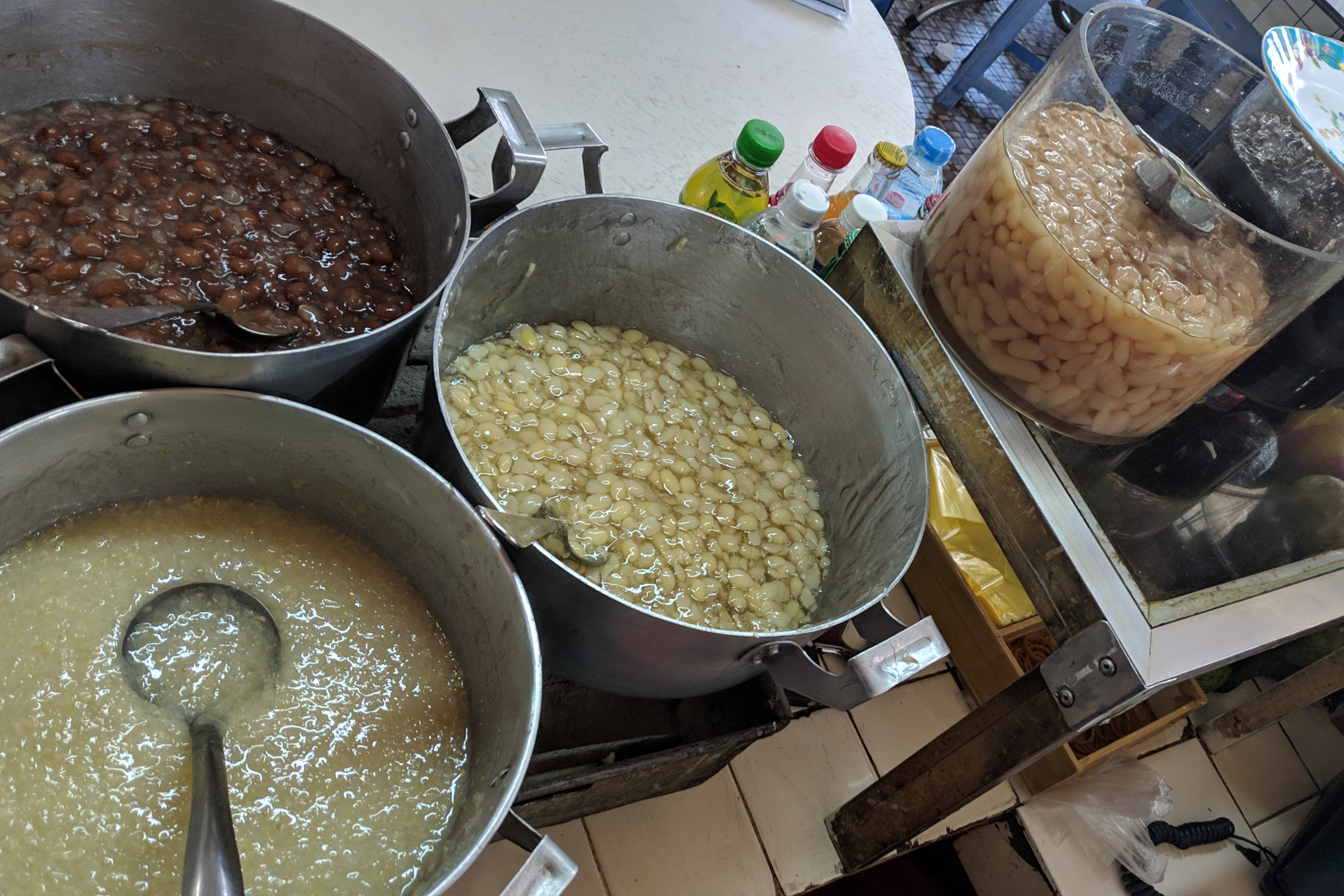 Các loại chè nóng, chè đá