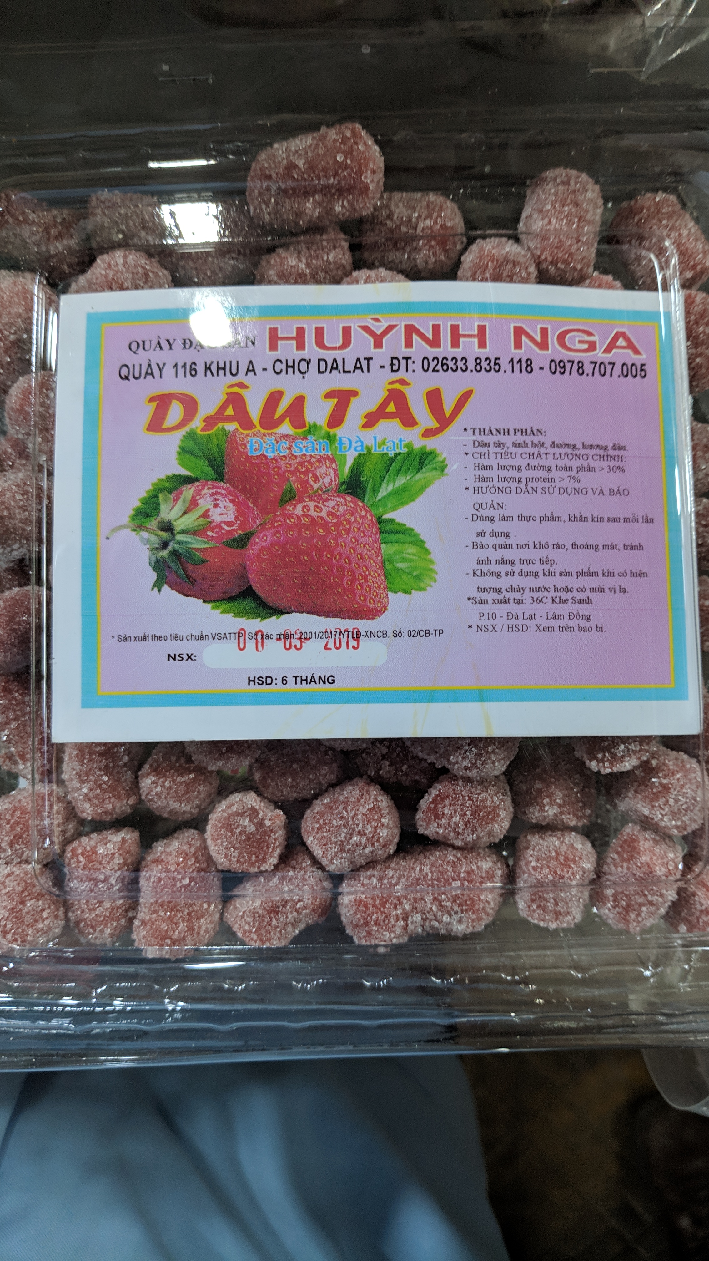 Mứt dâu tây