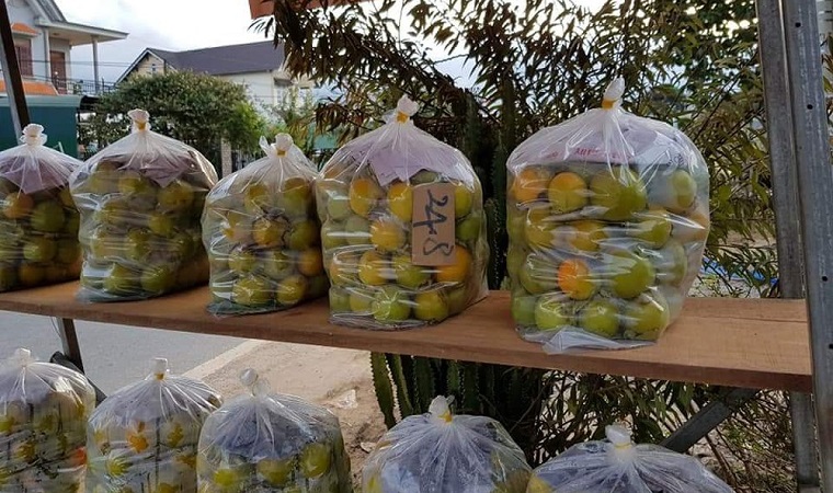 Sức hút kỳ lạ của đặc sản hồng giòn Đà Lạt giá chỉ 30 nghìn/kg