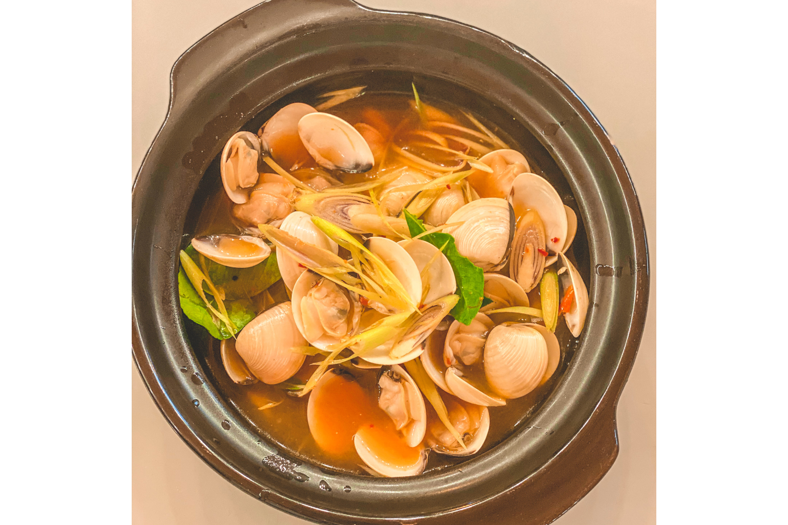 Nghêu hấp xả