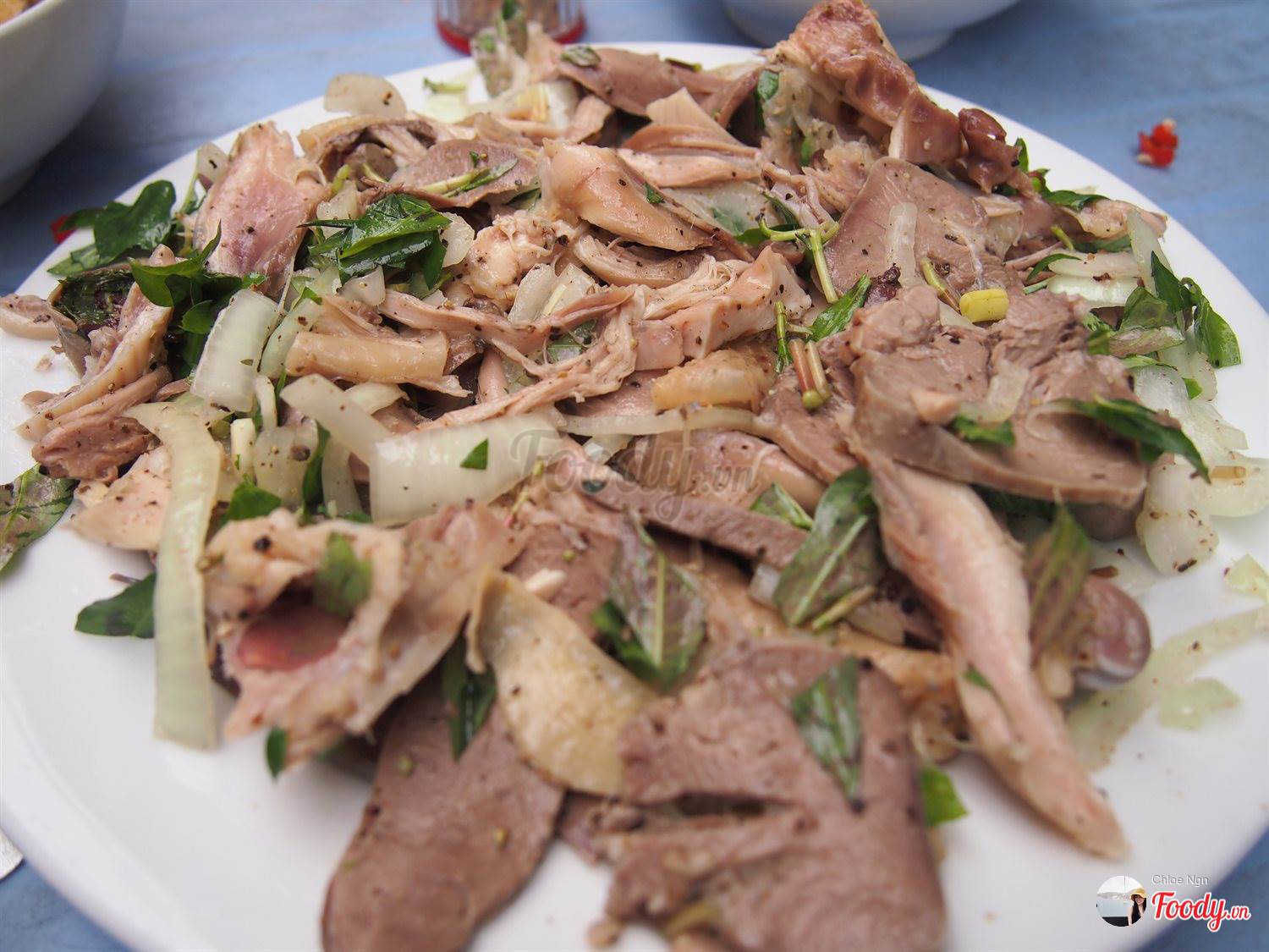 Bánh ướt lòng gà Trang