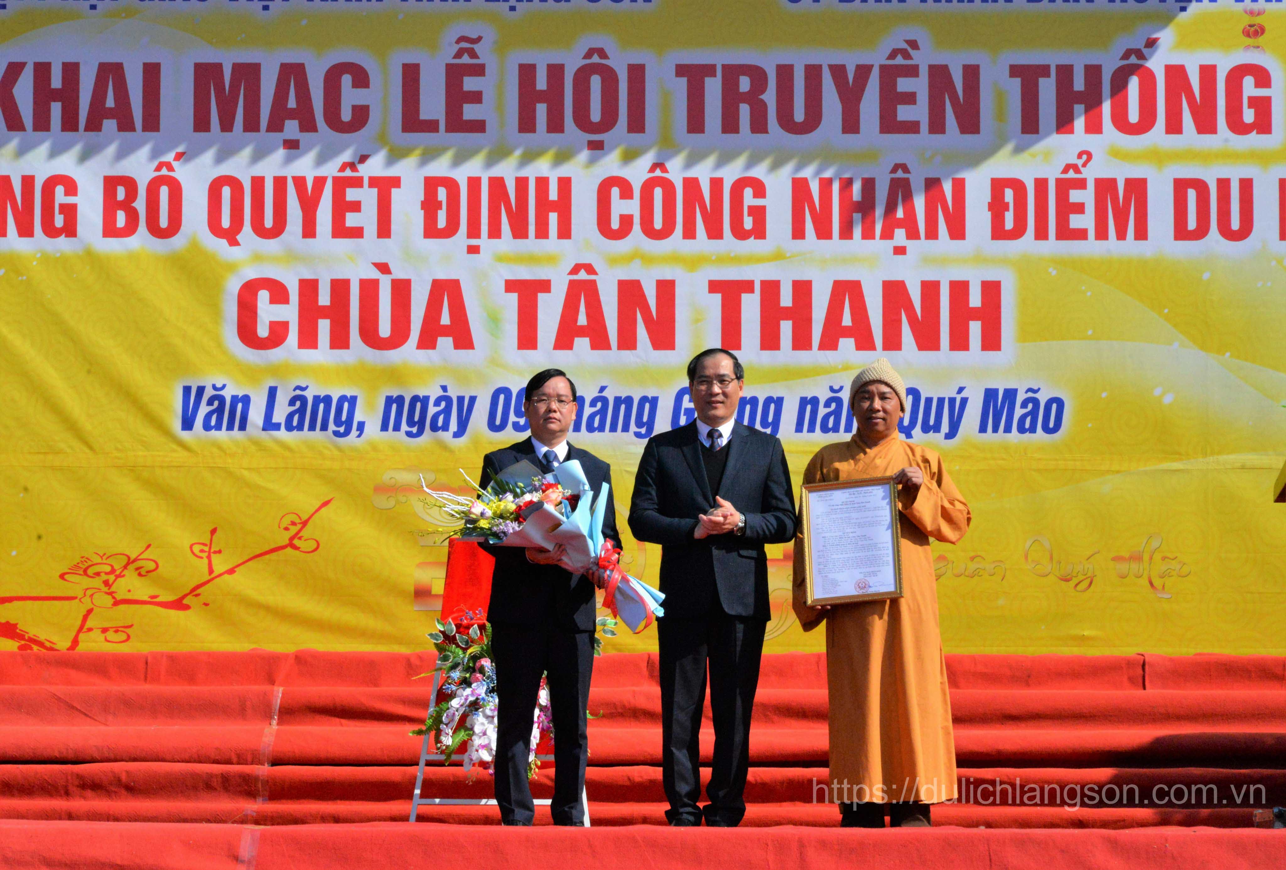 Khai mạc Lễ hội truyền thống và công bố Quyết định công nhận điểm du lịch Chùa Tân Thanh