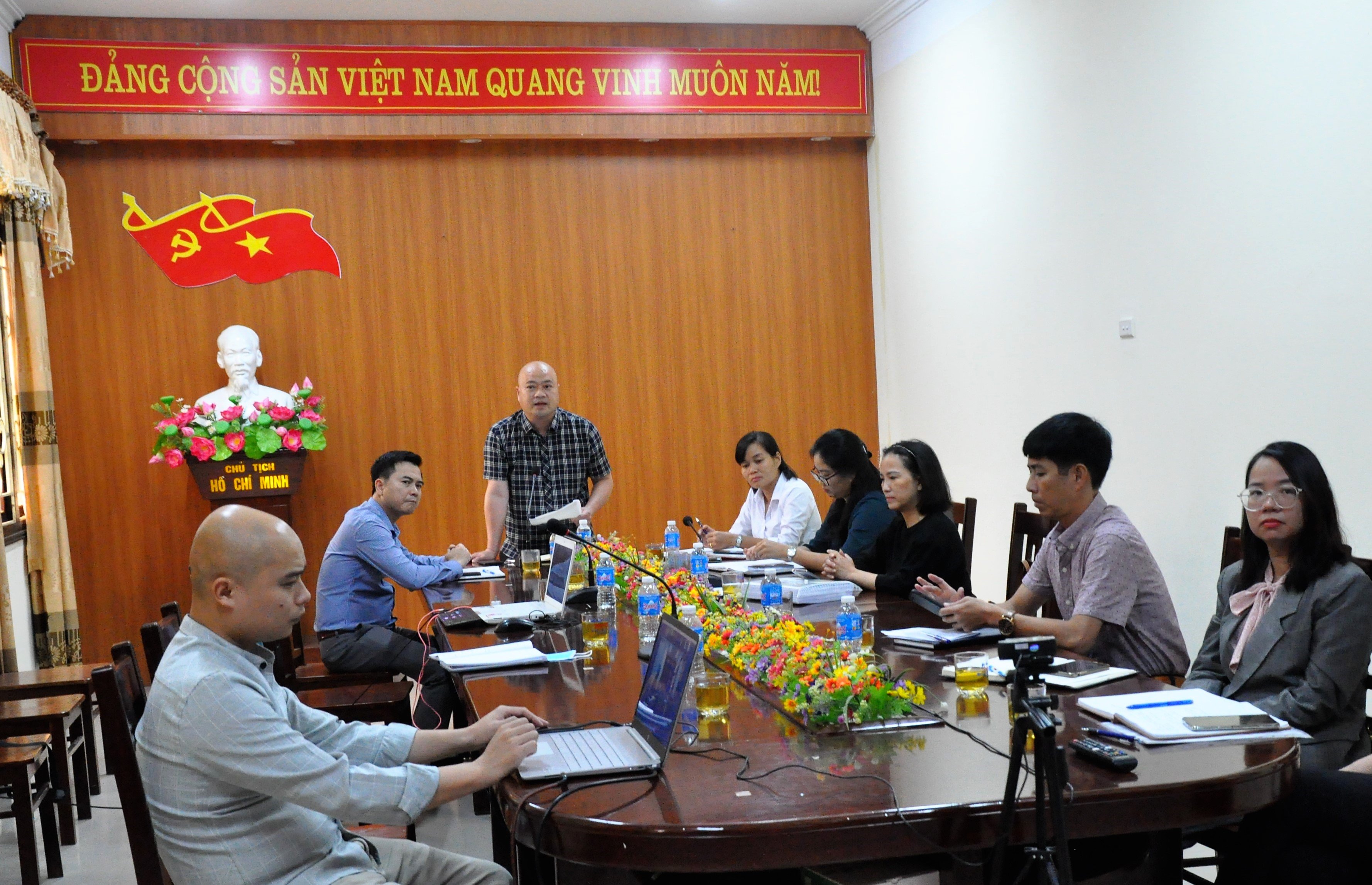 Họp trực tuyến về thu hút khách du lịch quốc tế
