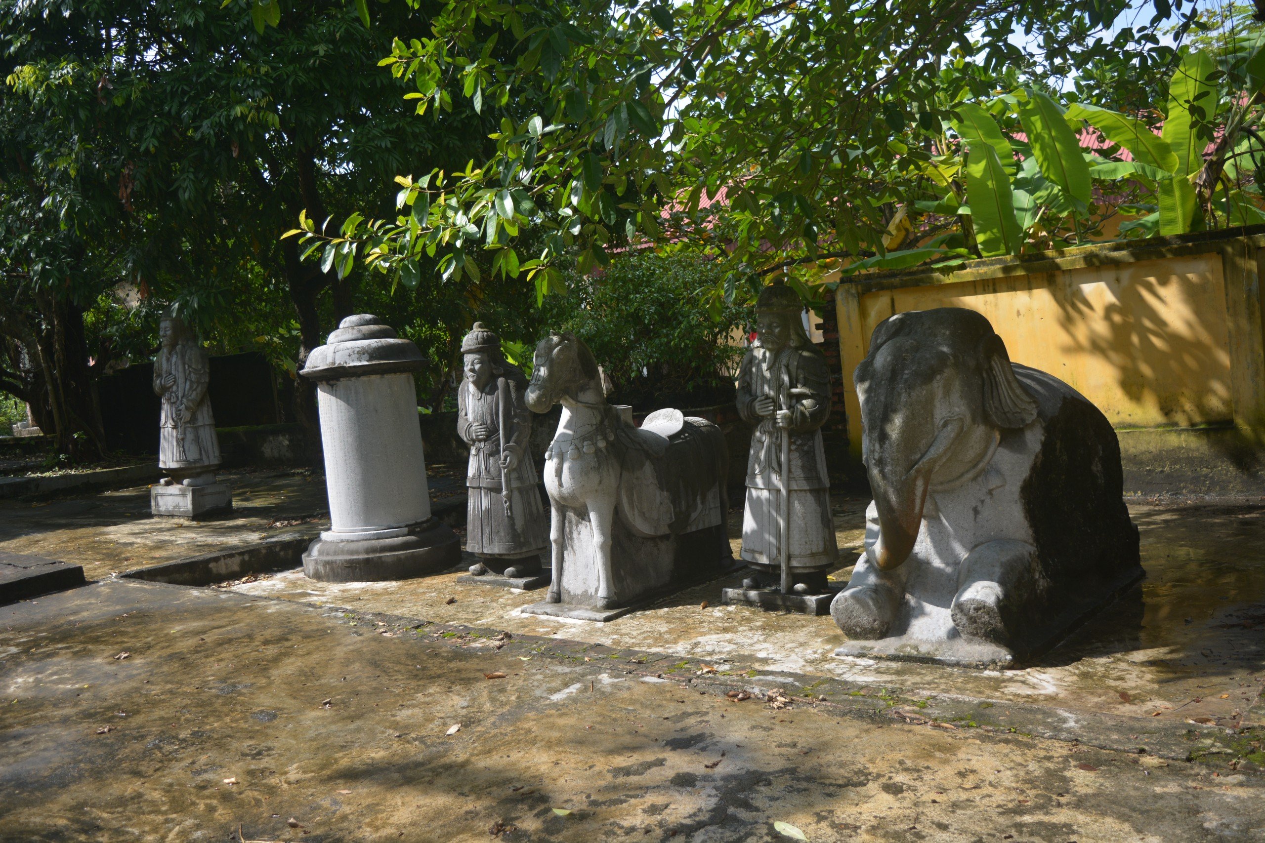 Đền Thờ Phạm Huy Đĩnh, xã Chương Dương, huyện Đông Hưng