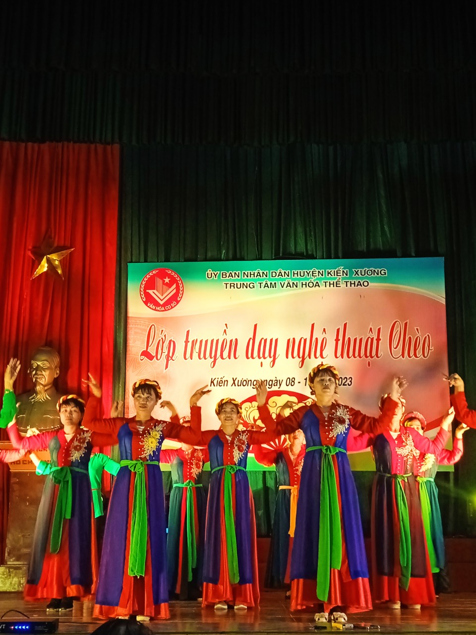 Bế mạc lớp tập huấn truyền dạy nghệ thuật chèo huyện kiến Xương năm 2023