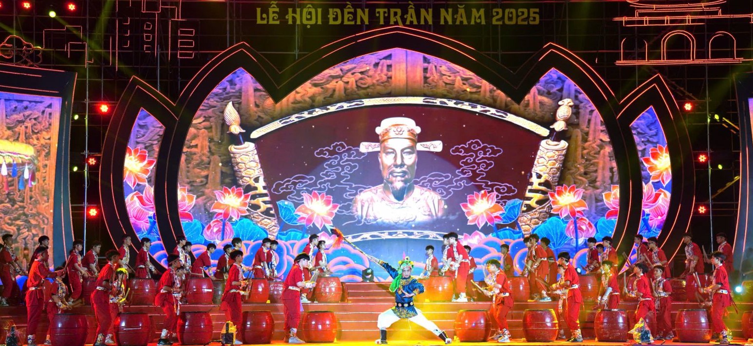 Tổng duyệt chương trình khai mạc lễ hội đền Trần năm 2025