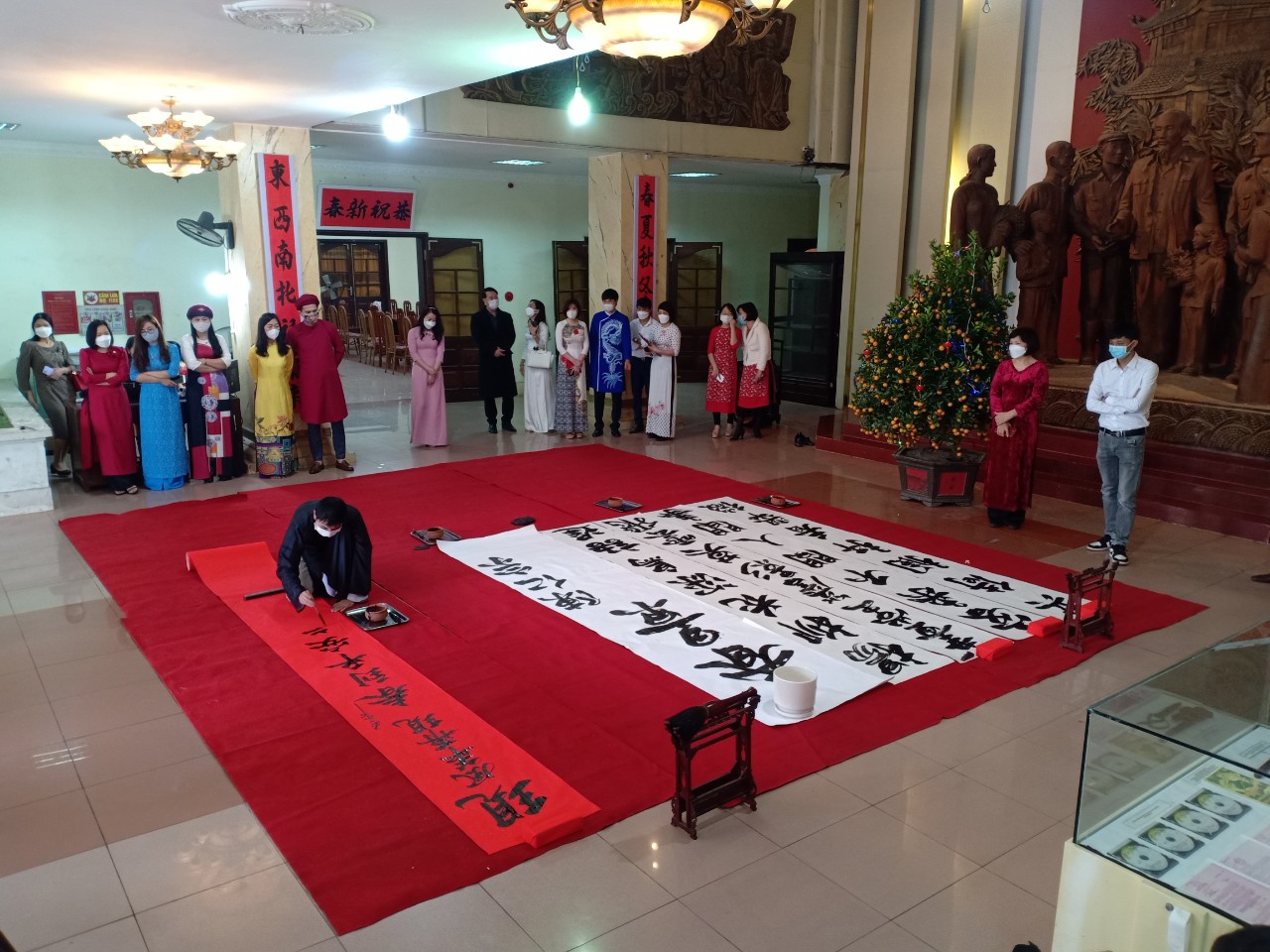 Bảo tàng Thái Bình khai mạc phố ông đồ và góc chợ quê