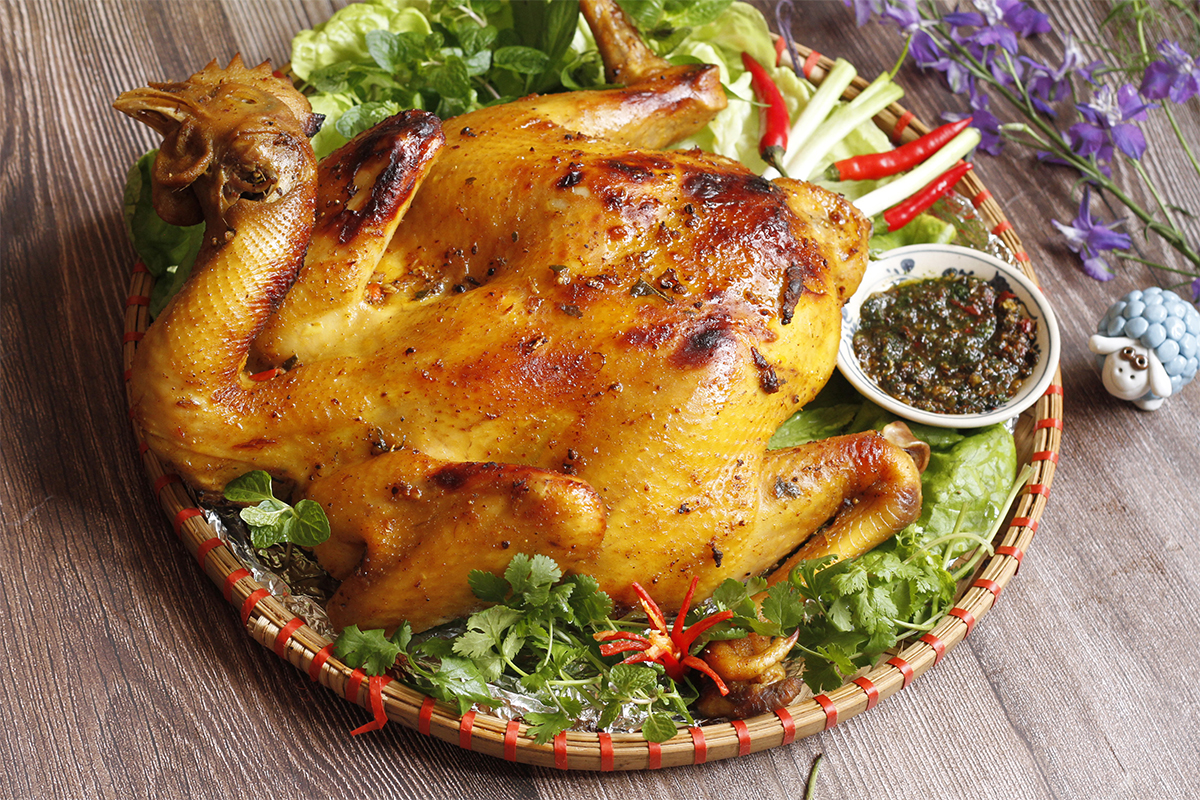  Grilled hill chicken with mac Khen