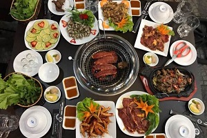 1990 BBQ & Hotpot