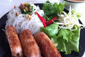 Hải Nghị - Bún Chả