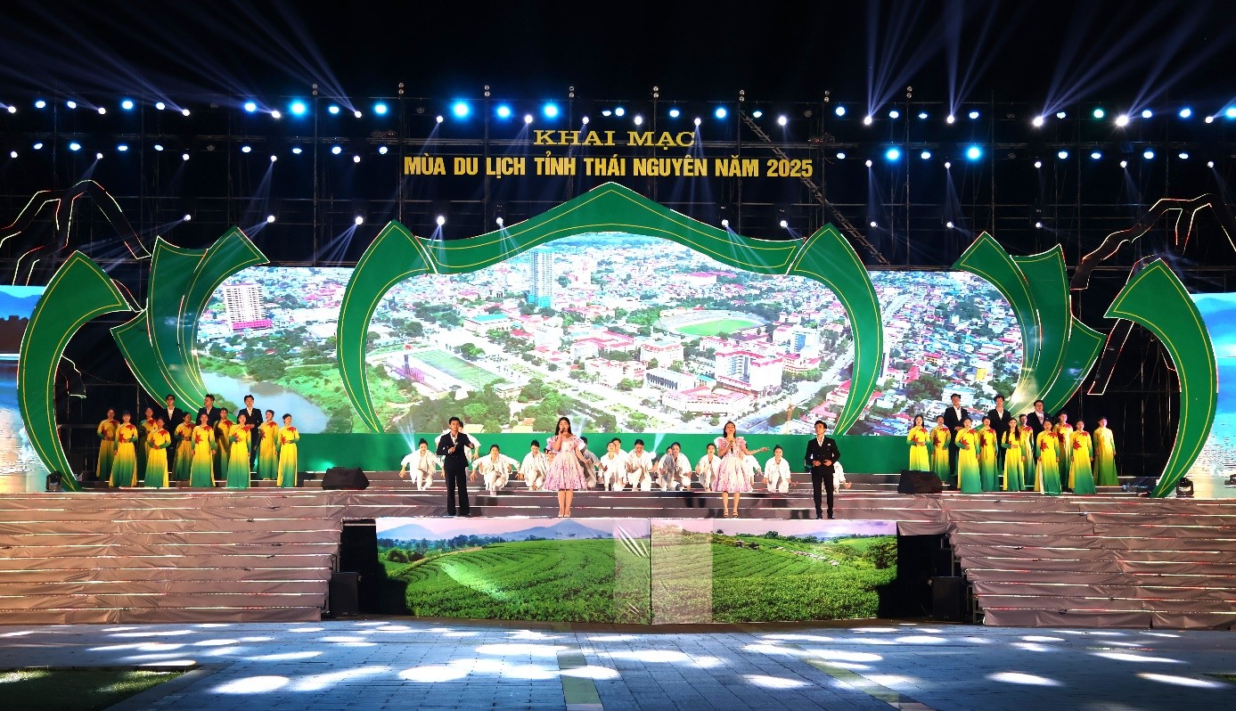 Tổng duyệt Chương trình khai mạc Mùa Du lịch Thái Nguyên năm 2025