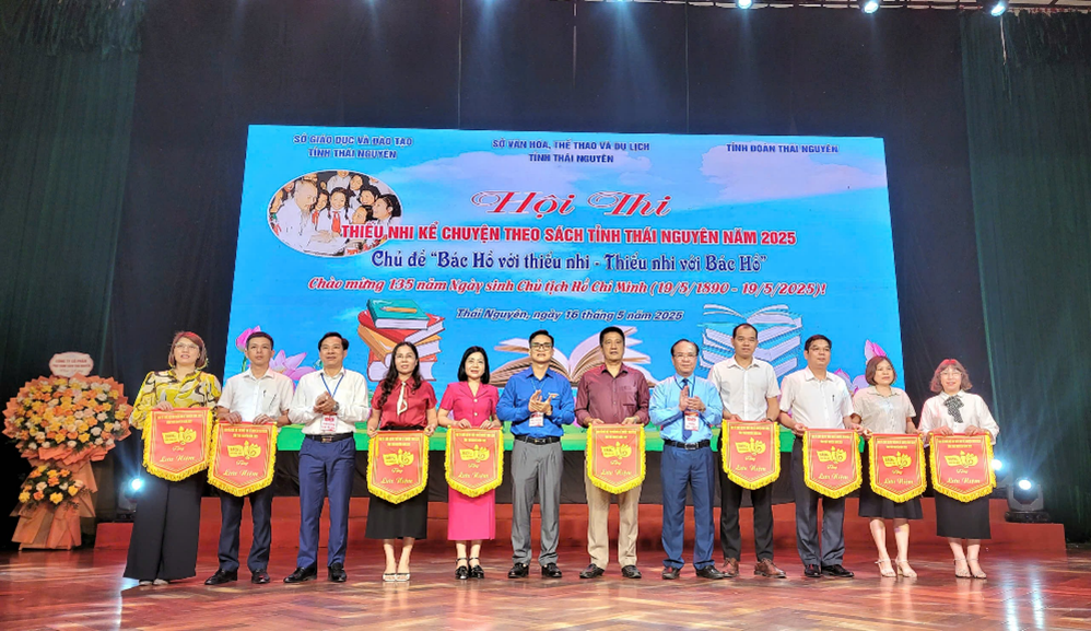 Sôi nổi Hội thi Thiếu nhi kể chuyện theo sách tỉnh Thái Nguyên năm 2025 với chủ đề "Bác Hồ với thiếu nhi - Thiếu nhi với Bác Hồ"