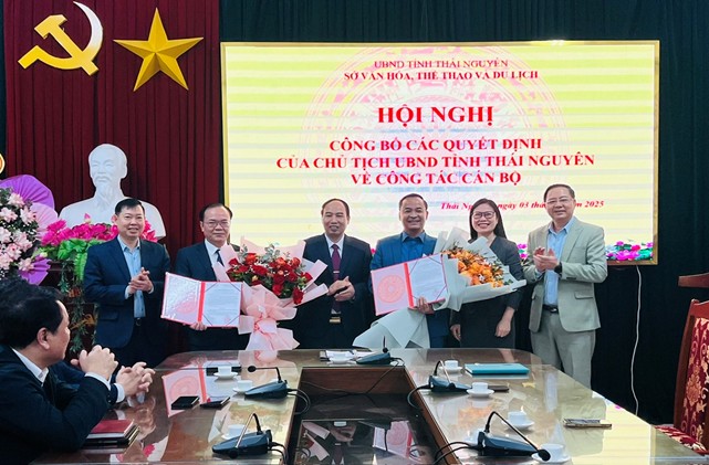 Sở Văn hóa, Thể thao và Du lịch Thái Nguyên công bố các quyết định của Chủ tịch UBND tỉnh về công tác cán bộ